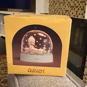 Enesco August Snow Globe with Yellow Box